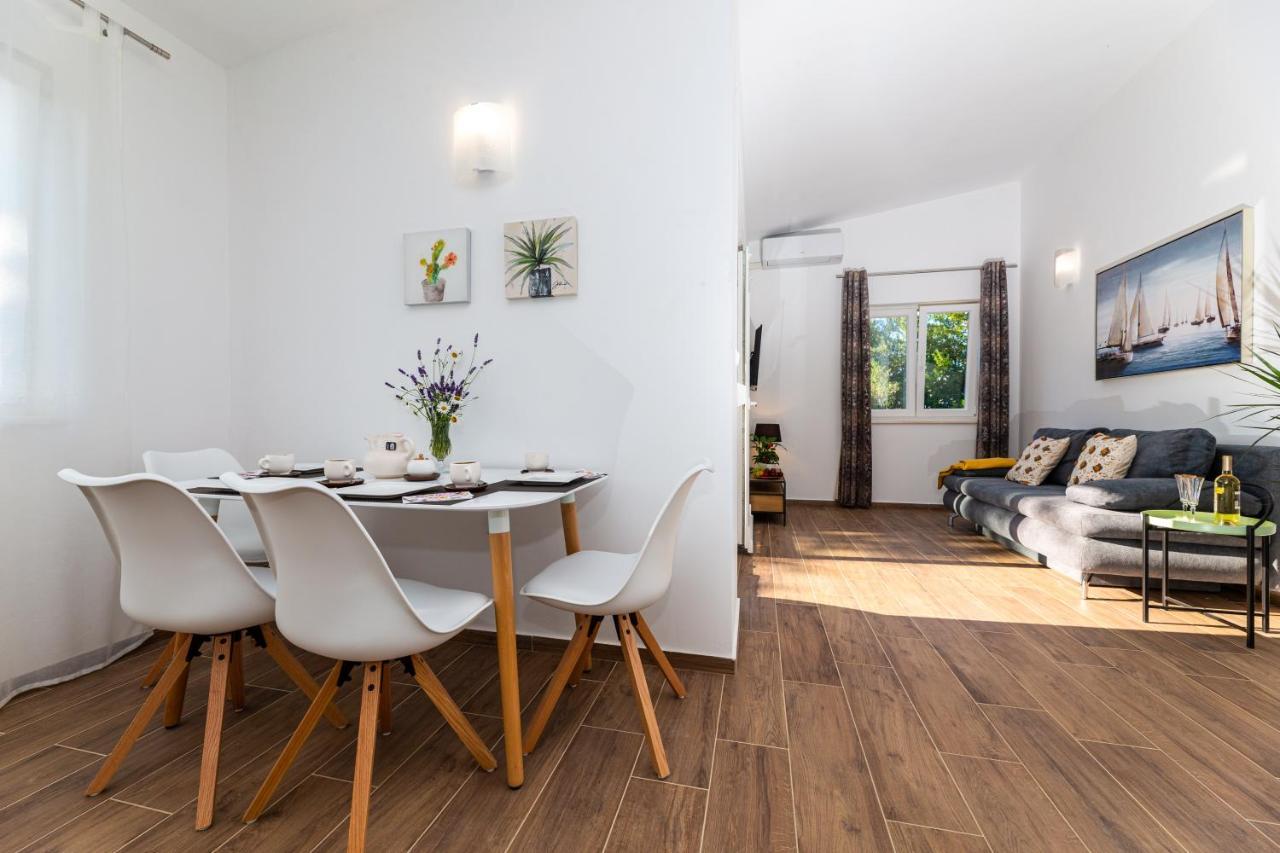 Apartment Nada 1 Malinska Eksteriør billede